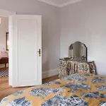 Hotel Store 4*