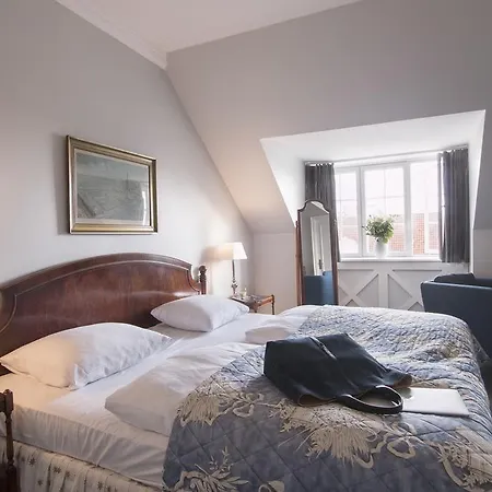 Store Otel Fredensborg