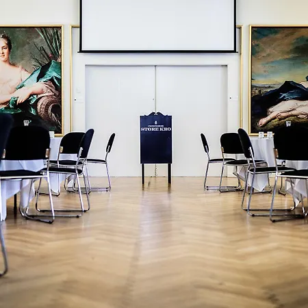 Store Otel Fredensborg