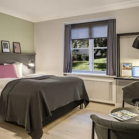 Store Hotell 4*