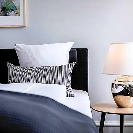 Store Fredensborg