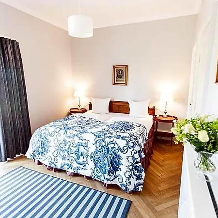 Store Fredensborg