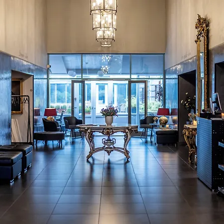 Store 4* Fredensborg